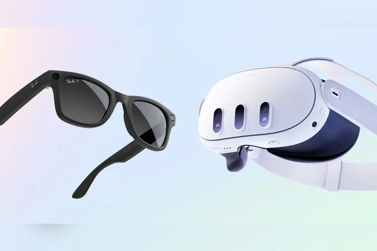 משקפי Ray-Ban Meta ואוזניית מציאות מעורבת של Meta על רקע בהיר